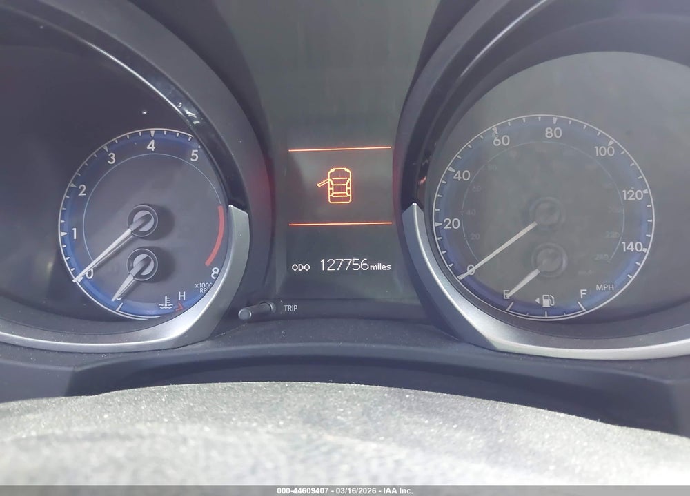 2015 TOYOTA COROLLA S PLUS VIN: 5YFBURHE7FP342710