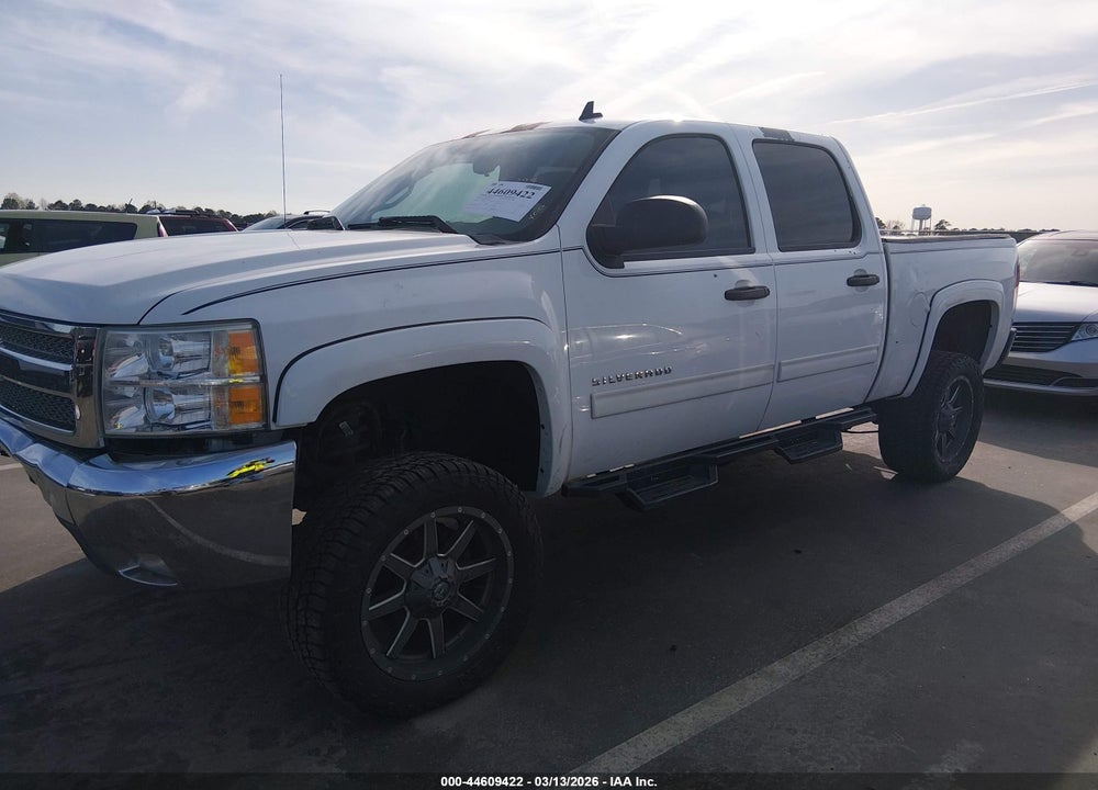 2013 CHEVROLET SILVERADO 1500 LT VIN: 3GCPCSE07DG242151
