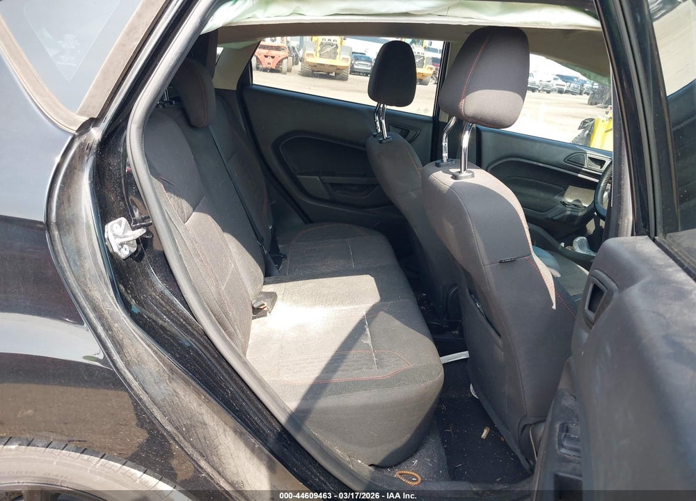 2019 FORD FIESTA ST LINE VIN: 3FADP4DJ7KM166447