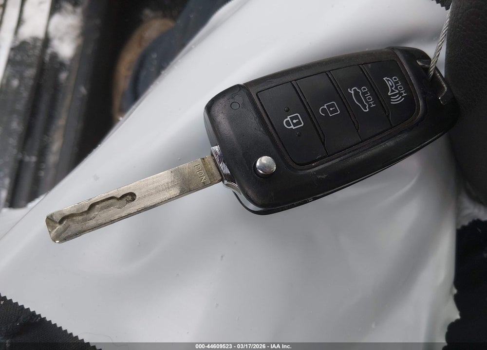 2023 HYUNDAI SONATA SE VIN: KMHL24JA1PA250031