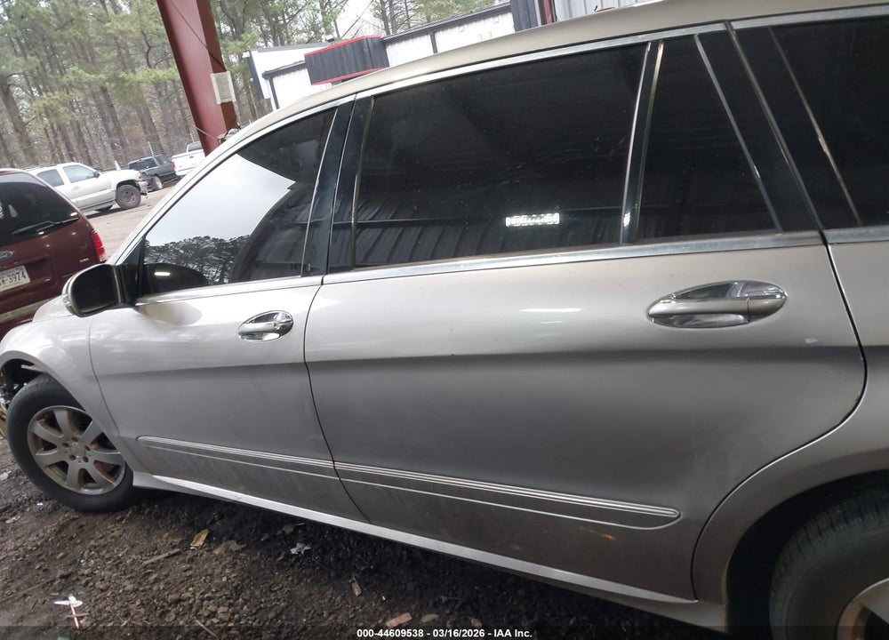 2007 MERCEDES-BENZ R 350 4MATIC VIN: 4JGCB65E97A037627