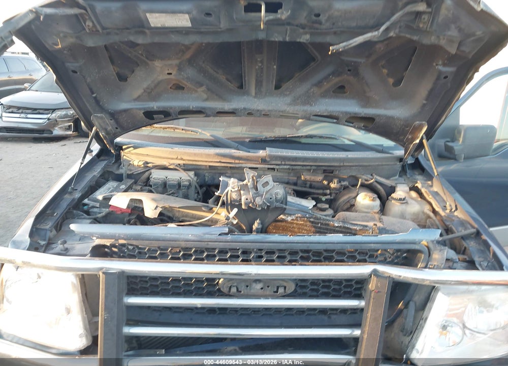 2005 FORD F-150 STX/XL/XLT VIN: 1FTRX12W95NB62813