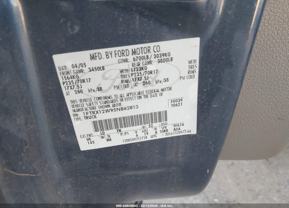 2005 FORD F-150 STX/XL/XLT VIN: 1FTRX12W95NB62813