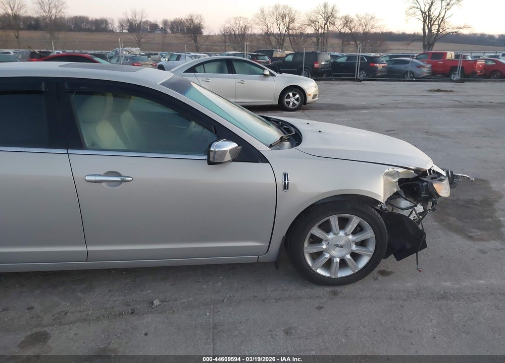 2010 LINCOLN MKZ VIN: 3LNHL2JC0AR646439