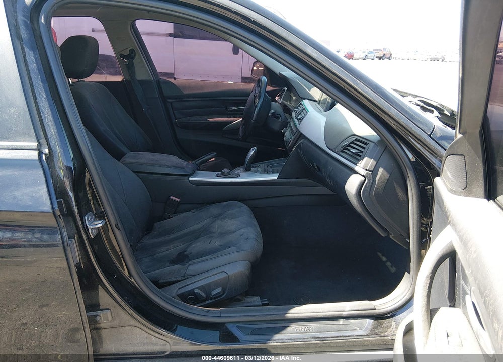 2013 BMW 328I VIN: WBA3A5G52DNP23153