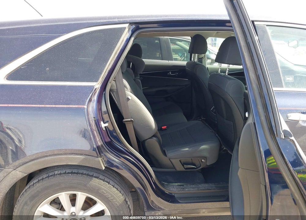 2020 KIA SORENTO 2.4L LX VIN: 5XYPG4A36LG653666