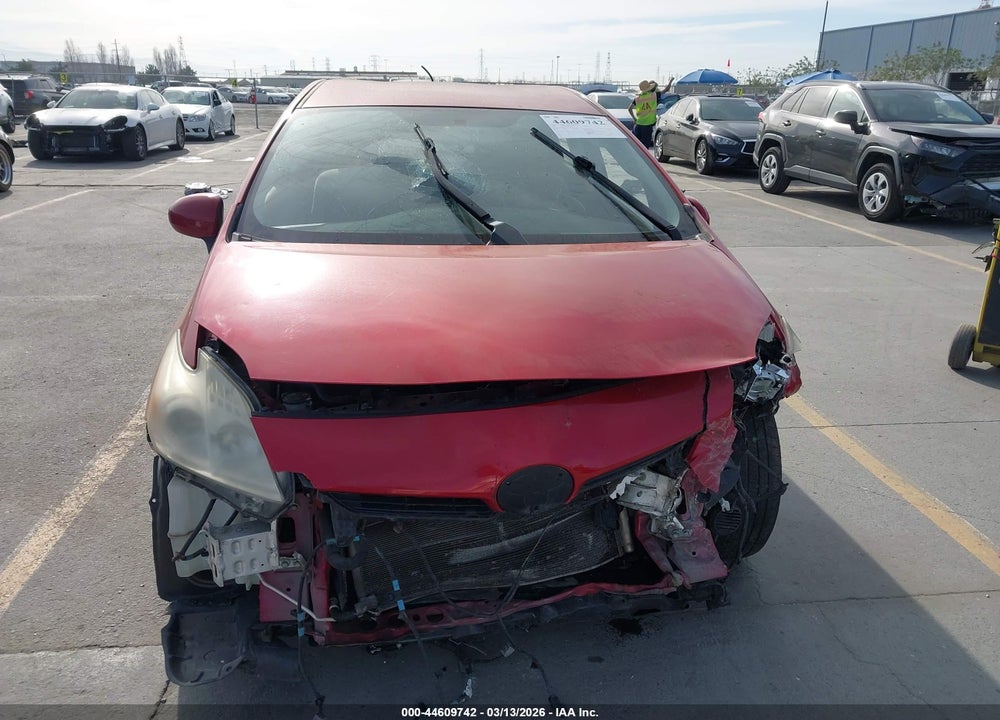 2013 TOYOTA PRIUS THREE VIN: JTDKN3DU2D5547885