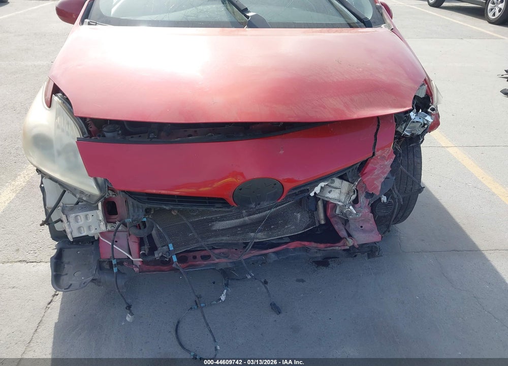 2013 TOYOTA PRIUS THREE VIN: JTDKN3DU2D5547885
