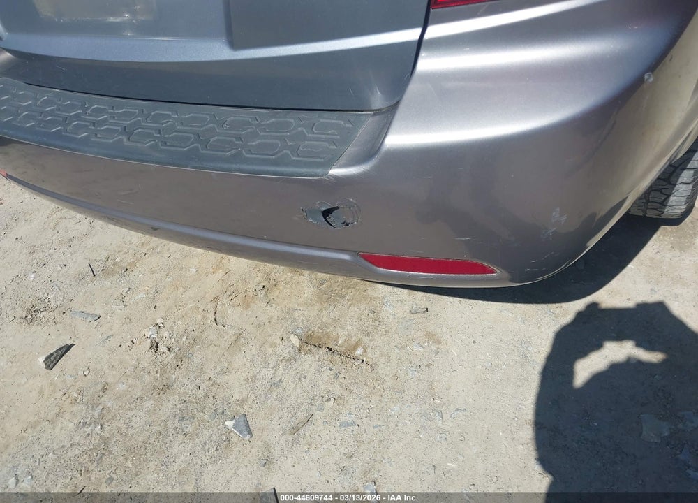 2008 KIA SORENTO LX VIN: KNDJC735785785899