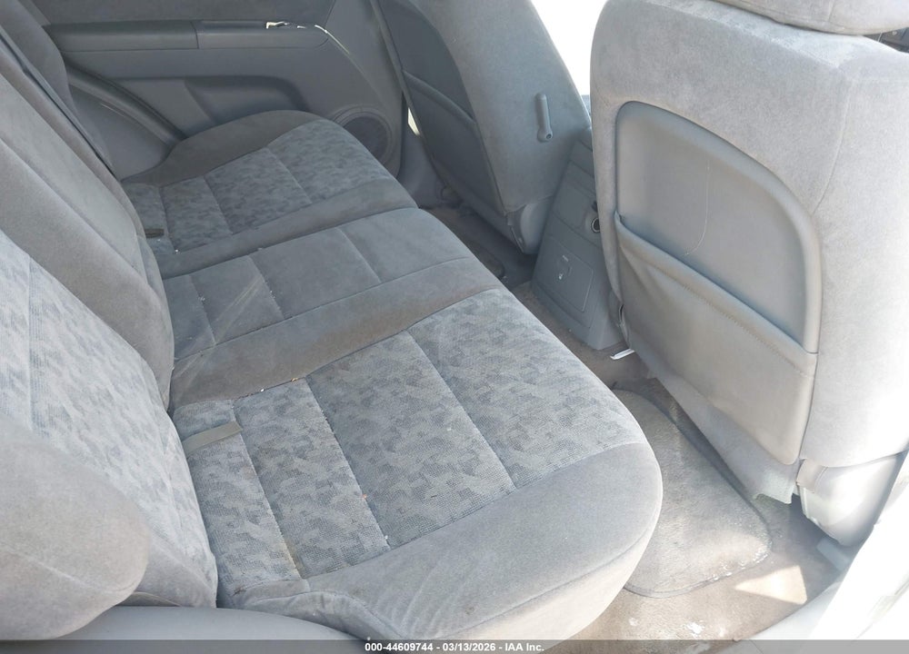 2008 KIA SORENTO LX VIN: KNDJC735785785899