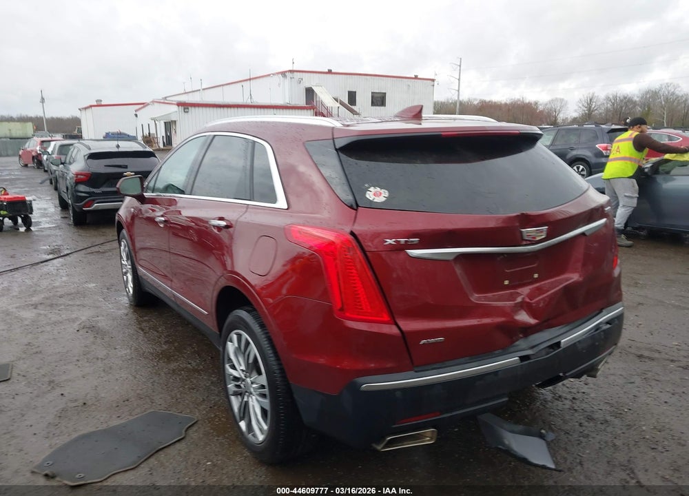2017 CADILLAC XT5 PREMIUM LUXURY VIN: 1GYKNERS5HZ116808