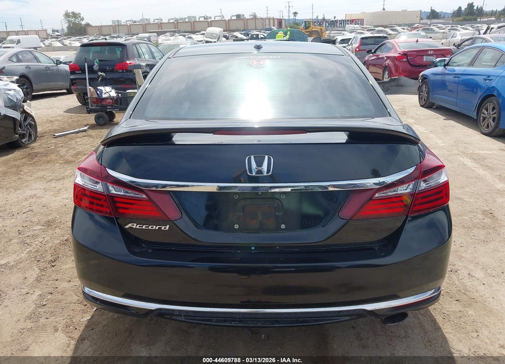2016 HONDA ACCORD EX VIN: 1HGCR2F72GA199321