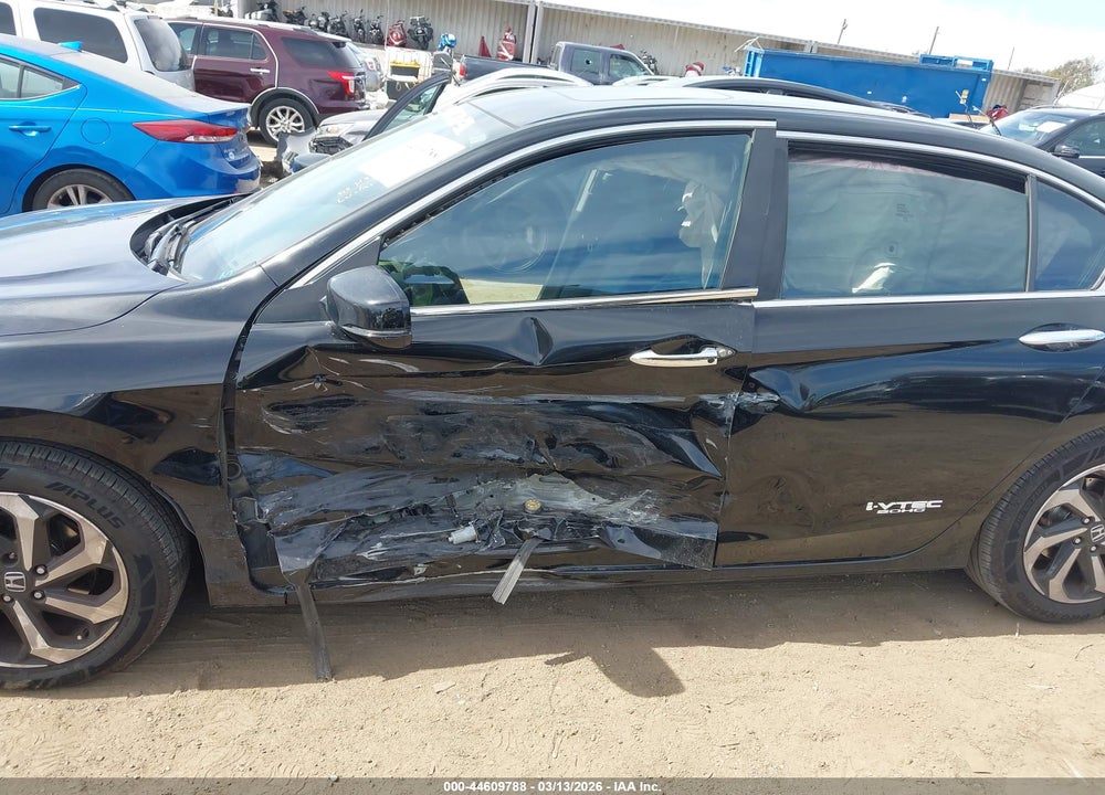 2016 HONDA ACCORD EX VIN: 1HGCR2F72GA199321