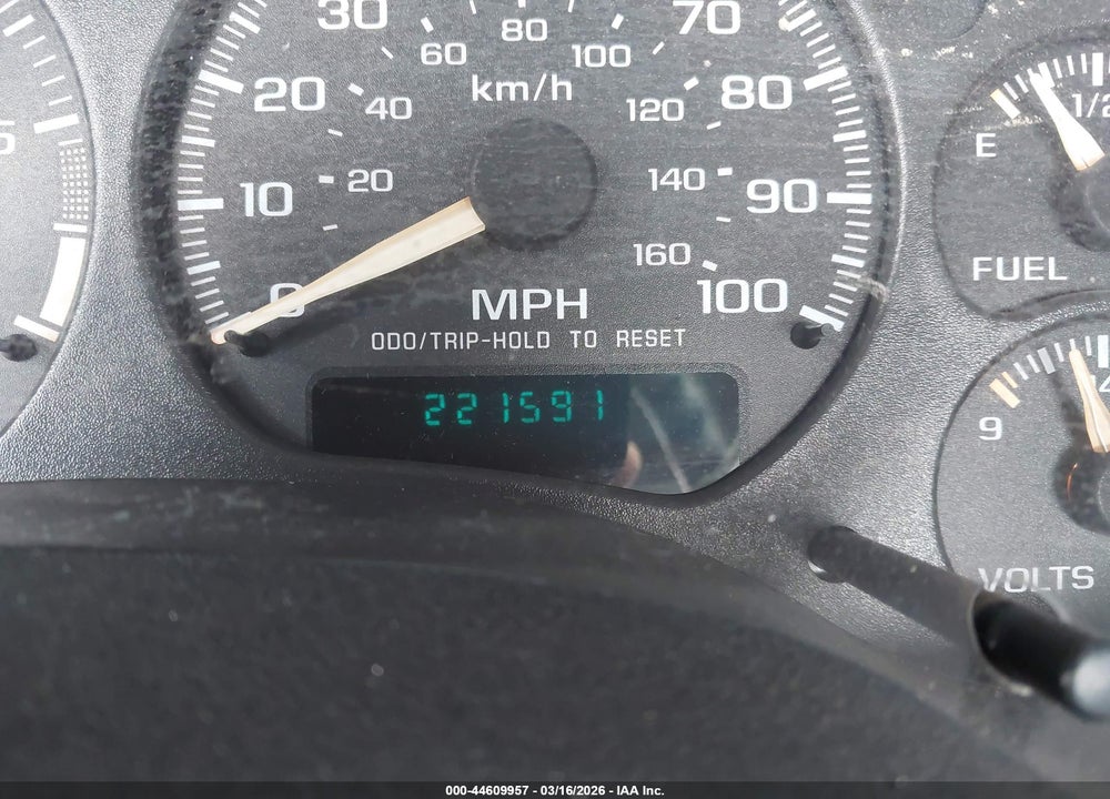 2003 CHEVROLET S-10 VIN: 1GCCS19X038235324