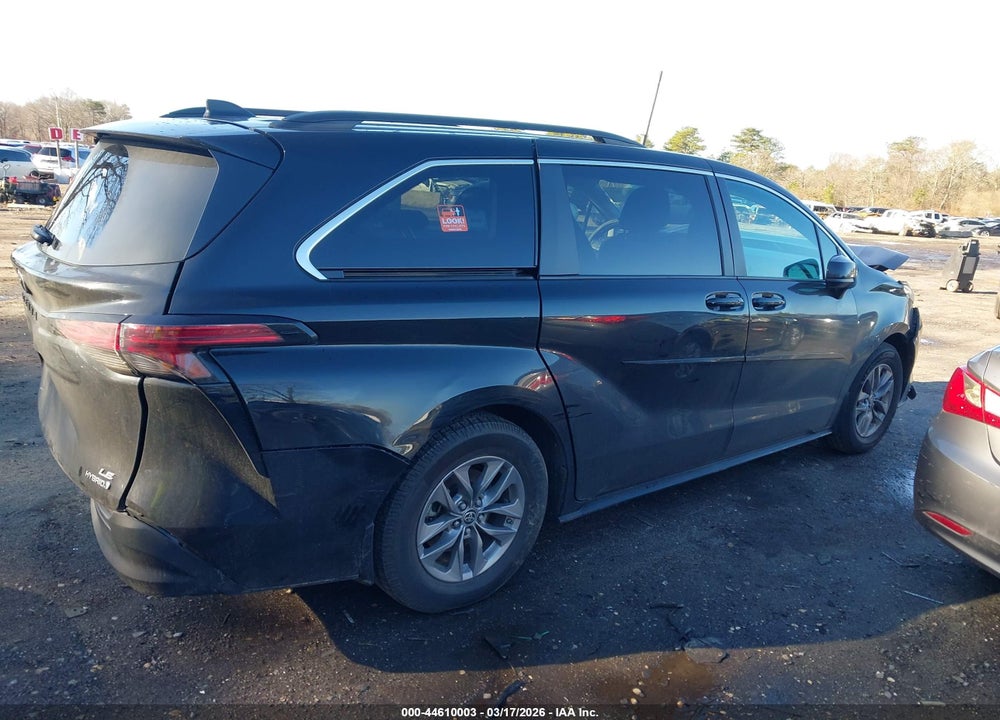 2022 TOYOTA SIENNA LE VIN: 5TDKSKFCXNS069816
