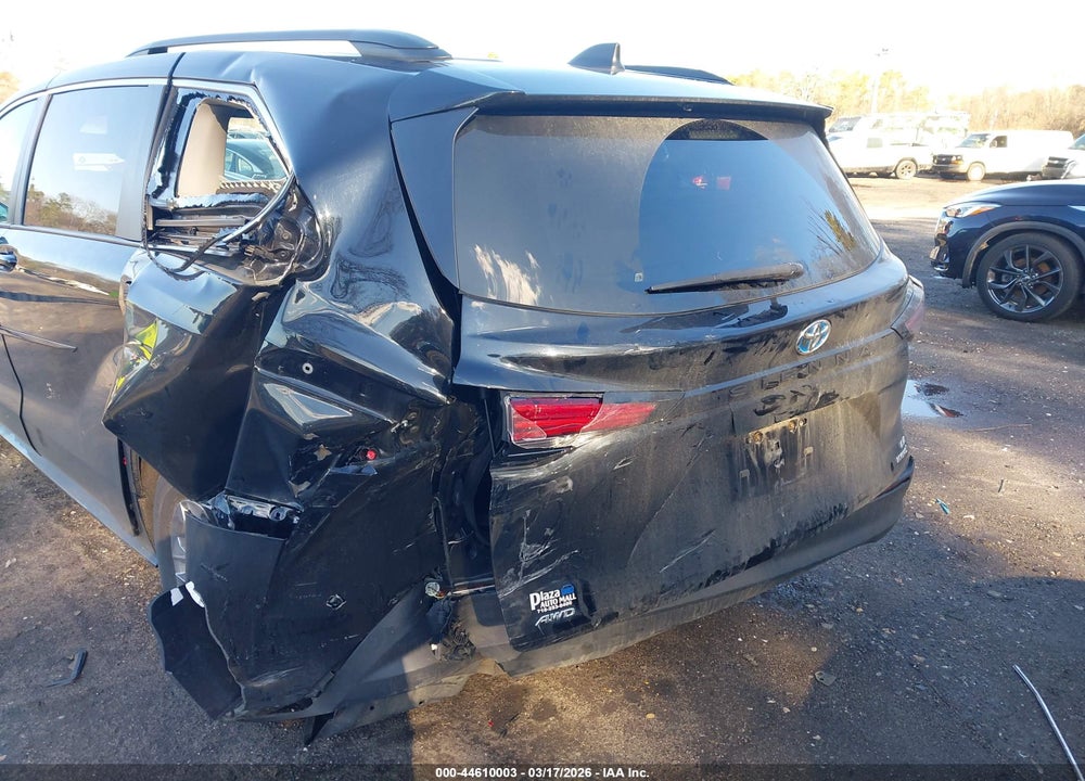 2022 TOYOTA SIENNA LE VIN: 5TDKSKFCXNS069816
