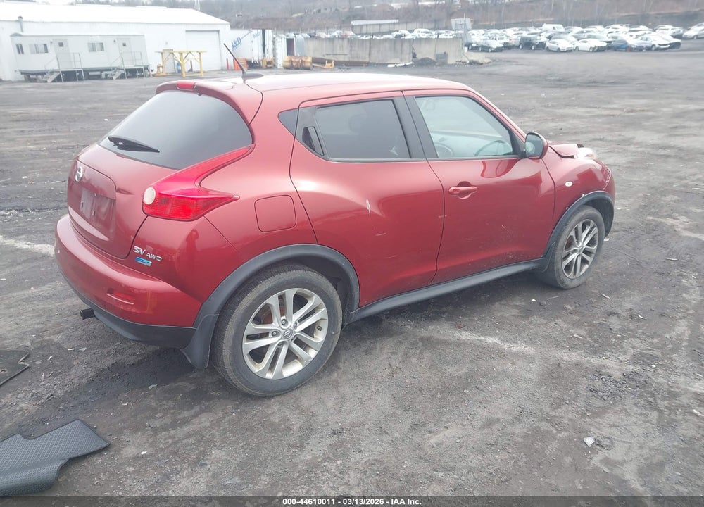 2014 NISSAN JUKE SV VIN: JN8AF5MV5ET482108