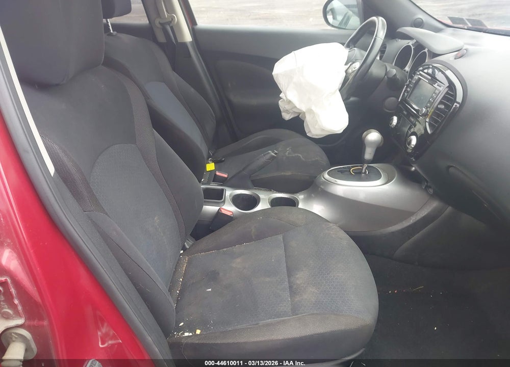 2014 NISSAN JUKE SV VIN: JN8AF5MV5ET482108
