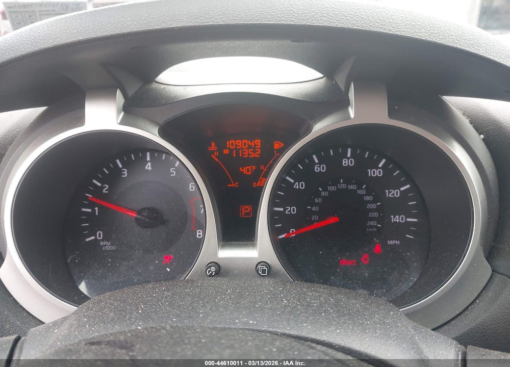 2014 NISSAN JUKE SV VIN: JN8AF5MV5ET482108