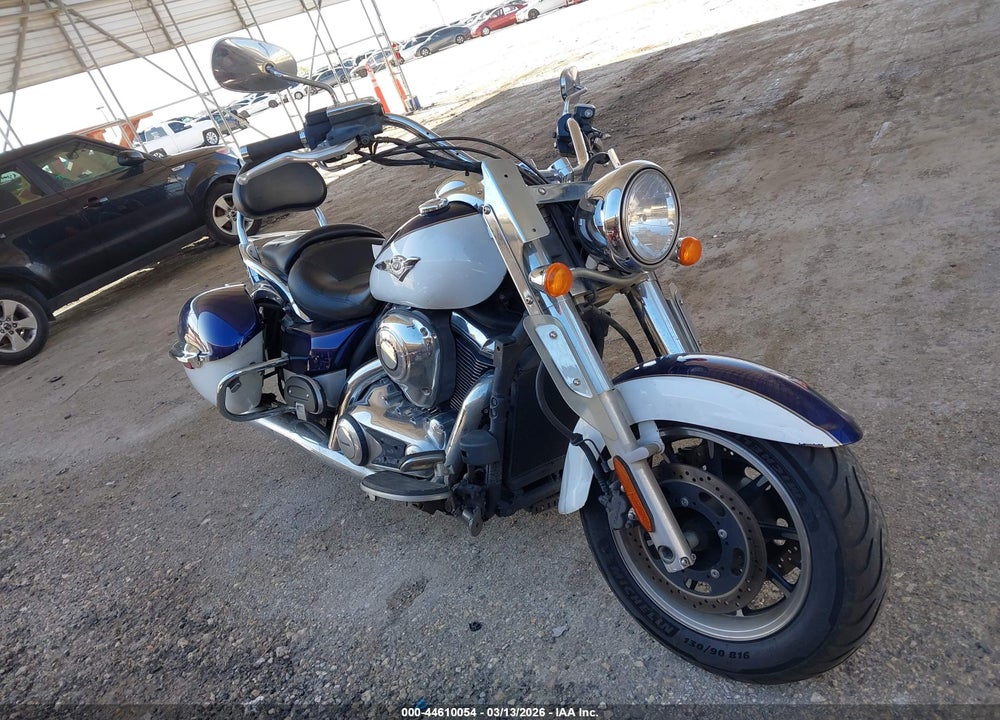 2013 KAWASAKI VN1700 C VIN: JKBVNRC14DA013145