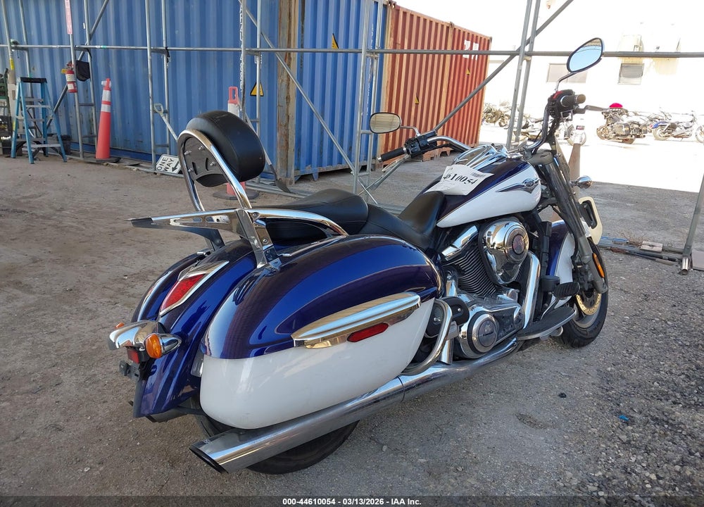 2013 KAWASAKI VN1700 C VIN: JKBVNRC14DA013145