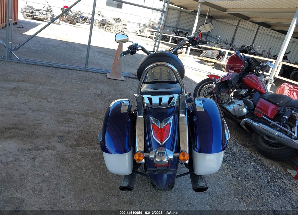 2013 KAWASAKI VN1700 C VIN: JKBVNRC14DA013145