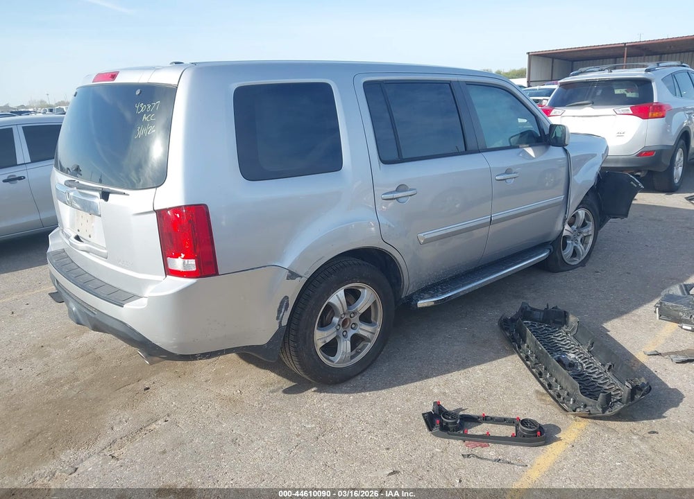 2015 HONDA PILOT EX-L VIN: 5FNYF3H5XFB028742