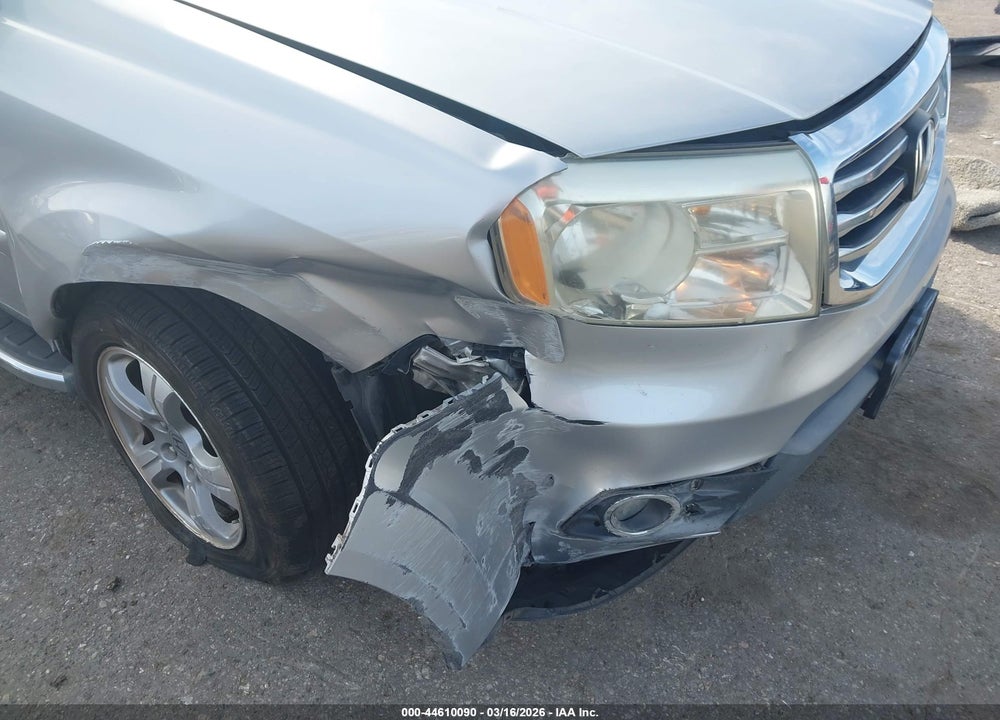 2015 HONDA PILOT EX-L VIN: 5FNYF3H5XFB028742