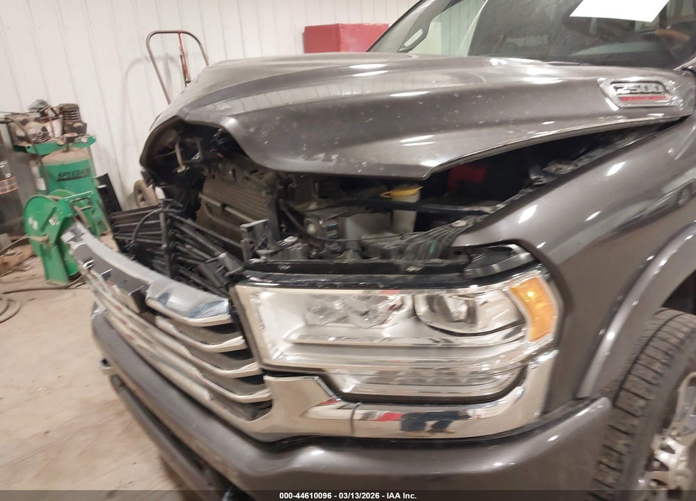 2020 RAM 2500 LAIE LONGHORN  4X4 6'4 BOX VIN: 3C6UR5GL2LG226410