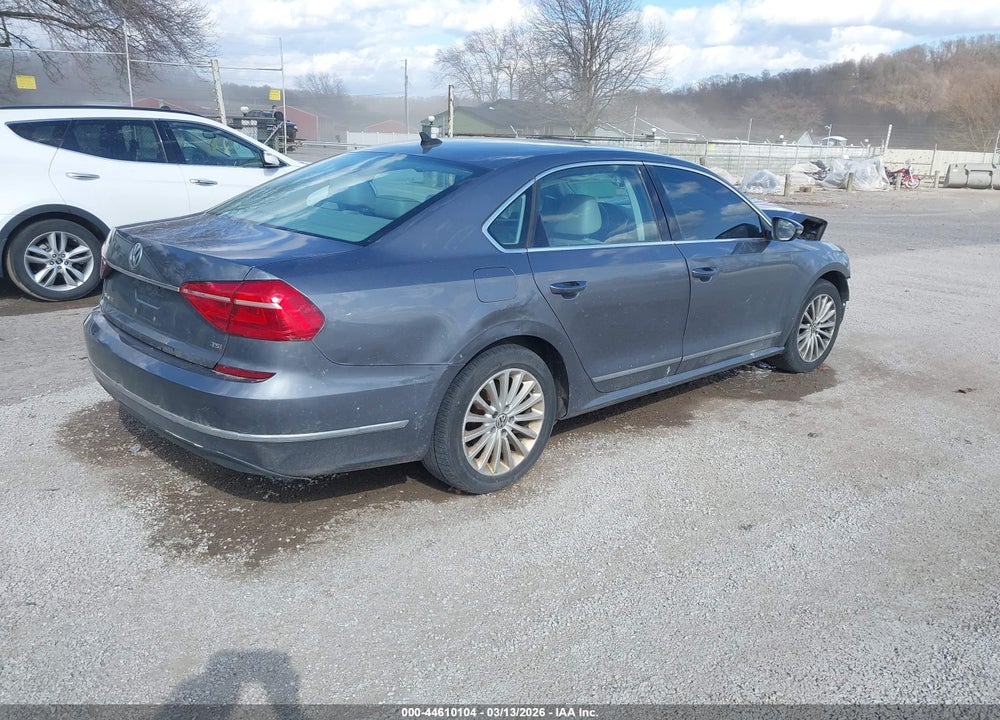 2016 VOLKSWAGEN PASSAT 1.8T SE VIN: 1VWBT7A32GC025893