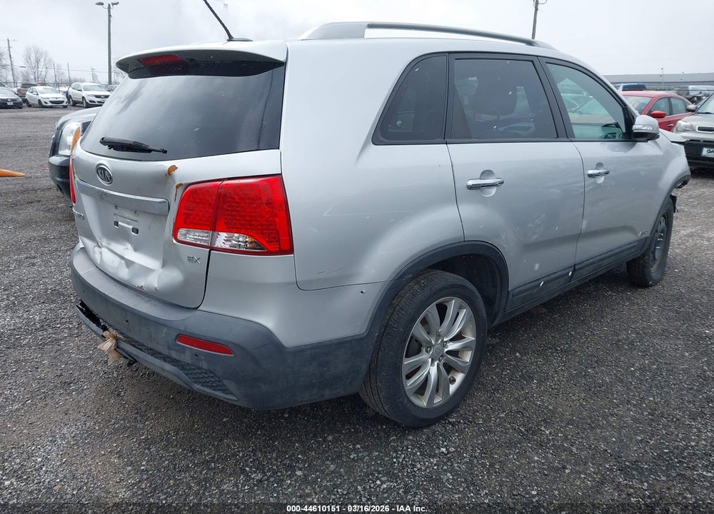 2011 KIA SORENTO EX VIN: 5XYKUCA13BG074998