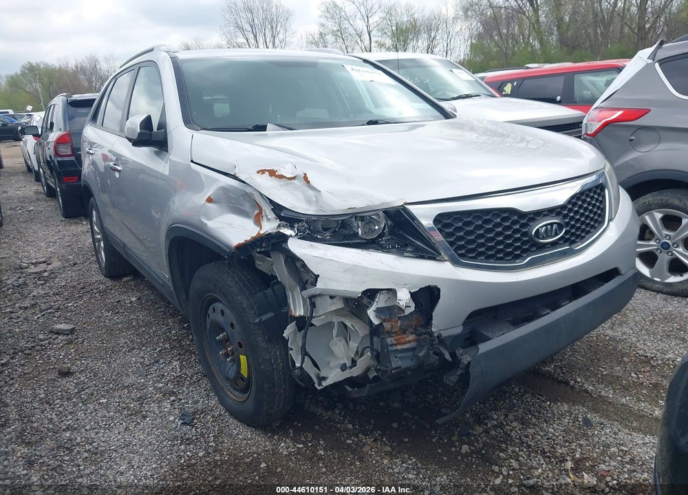 2011 KIA SORENTO EX VIN: 5XYKUCA13BG074998