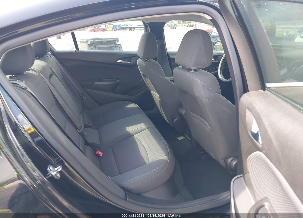 2017 CHEVROLET CRUZE LT AUTO VIN: 1G1BE5SM4H7118748