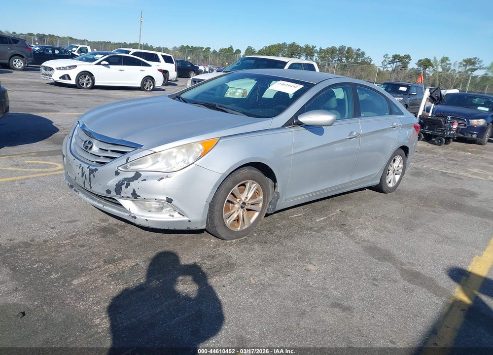 2013 HYUNDAI SONATA GLS VIN: 5NPEB4AC5DH613370