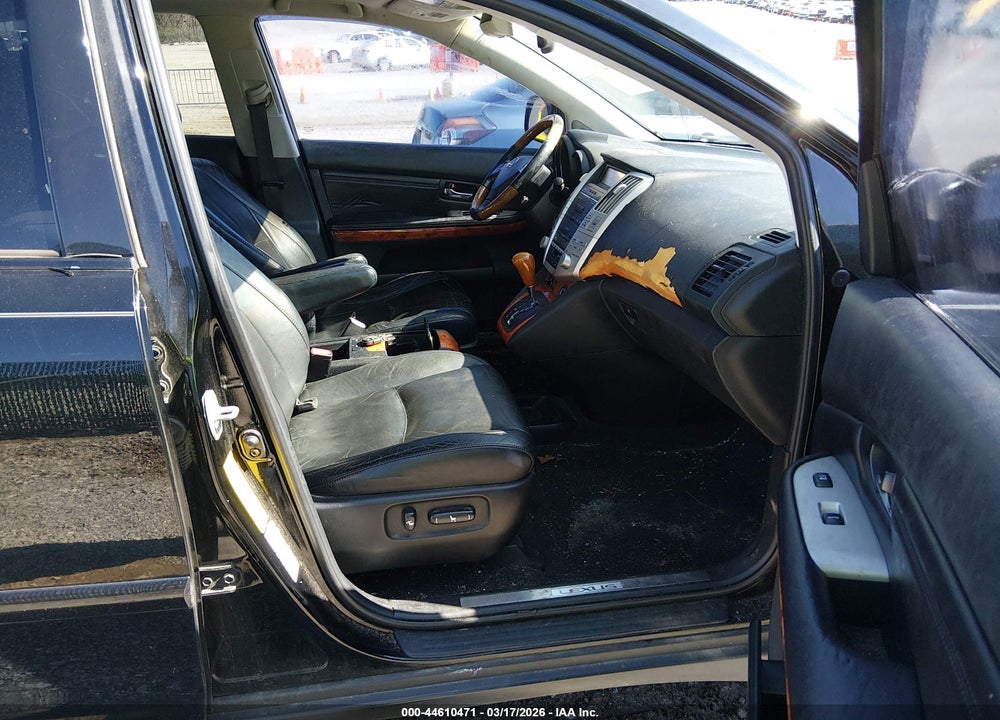 2005 LEXUS RX 330 VIN: 2T2HA31U45C050198