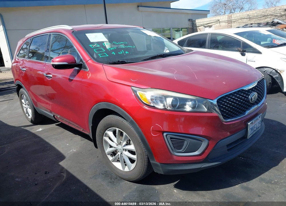 2016 KIA SORENTO 2.4L LX VIN: 5XYPG4A37GG092478
