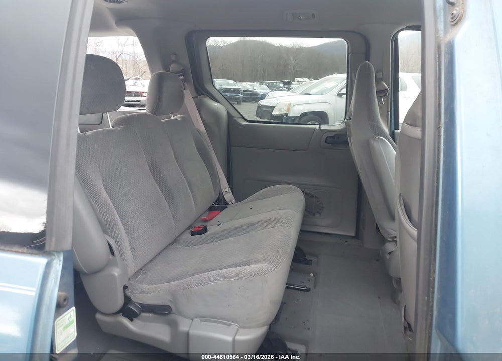 2001 FORD WINDSTAR LX VIN: 2FMZA51461BA04682