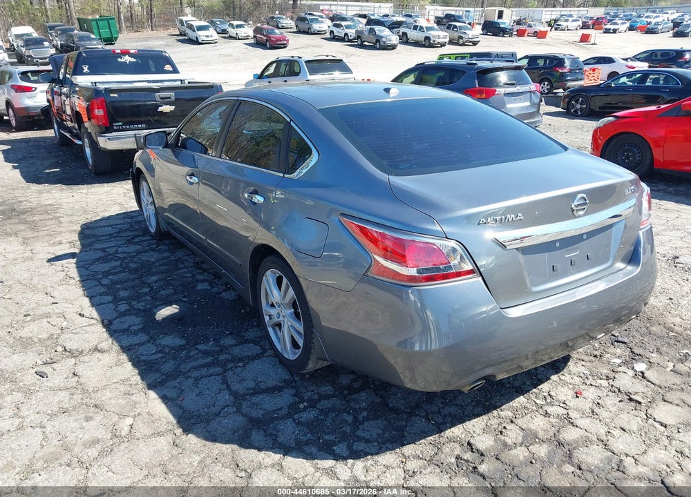 2015 NISSAN ALTIMA 3.5 SL VIN: 1N4BL3AP7FC576808