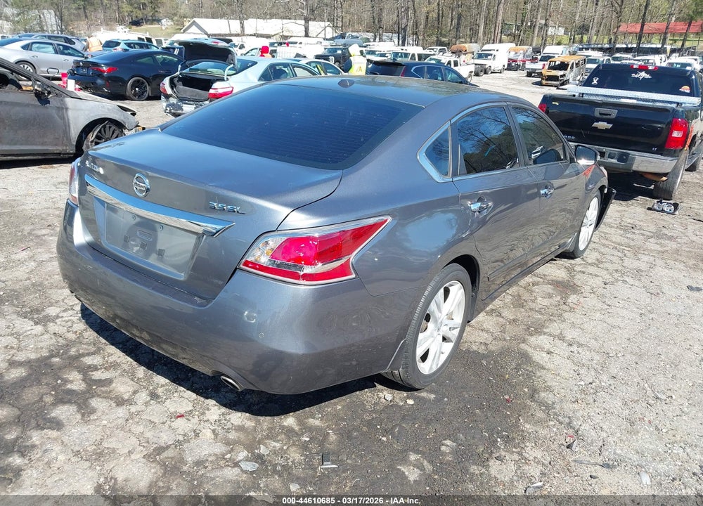2015 NISSAN ALTIMA 3.5 SL VIN: 1N4BL3AP7FC576808