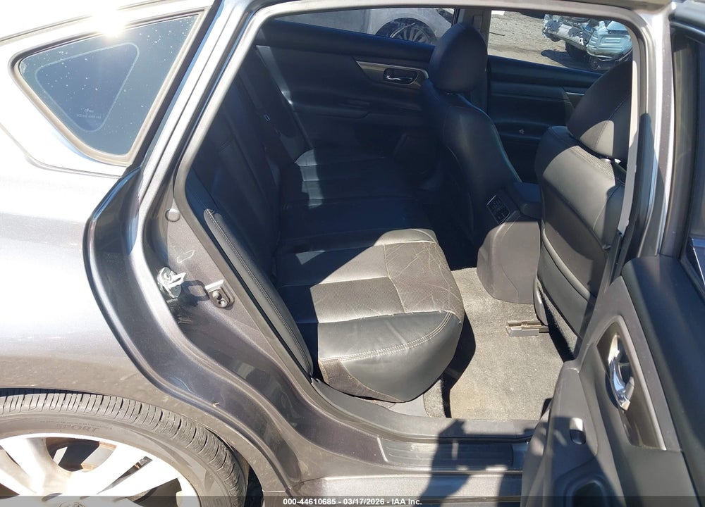 2015 NISSAN ALTIMA 3.5 SL VIN: 1N4BL3AP7FC576808