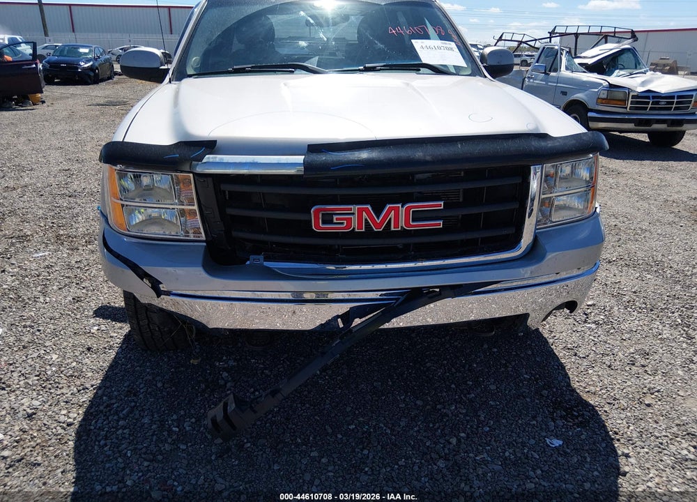 2008 GMC SIERRA 1500 SLE2 VIN: 2GTEC13J381168397