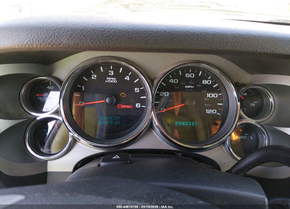 2008 GMC SIERRA 1500 SLE2 VIN: 2GTEC13J381168397