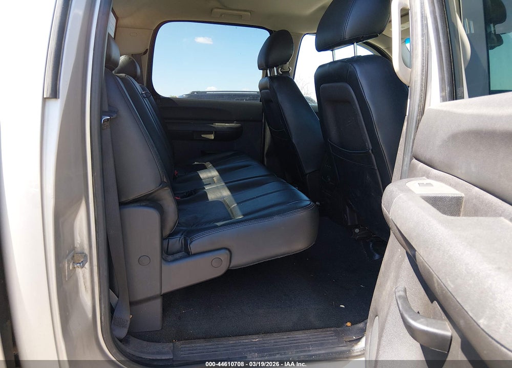 2008 GMC SIERRA 1500 SLE2 VIN: 2GTEC13J381168397