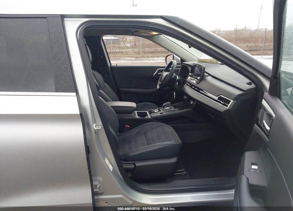 2022 MITSUBISHI OUTLANDER BLACK EDITION S-AWC/SE 2.5 S-AWC/SE LAUNCH EDITION S-AWC VIN: JA4J4UA84NZ010662