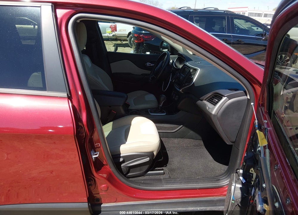 2016 JEEP CHEROKEE SPORT VIN: 1C4PJLAB4GW137852