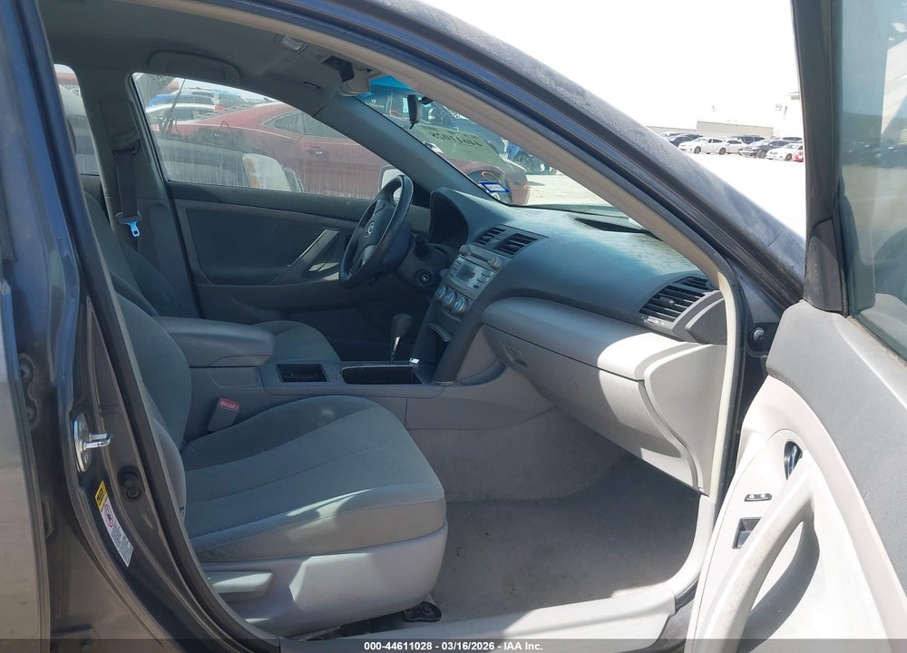 2009 TOYOTA CAMRY LE VIN: 4T1BE46K19U330564