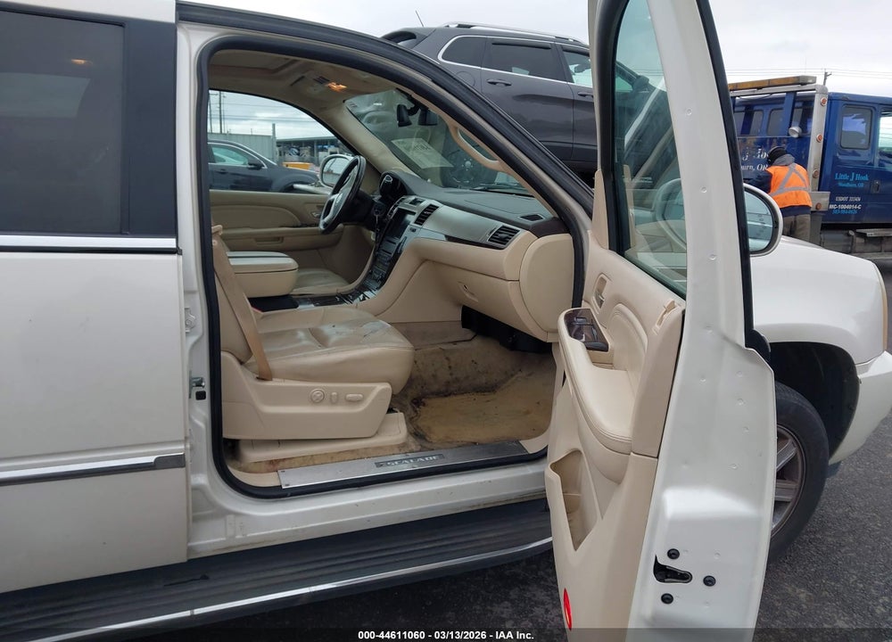 2007 CADILLAC ESCALADE STANDARD VIN: 1GYFK63807R224202
