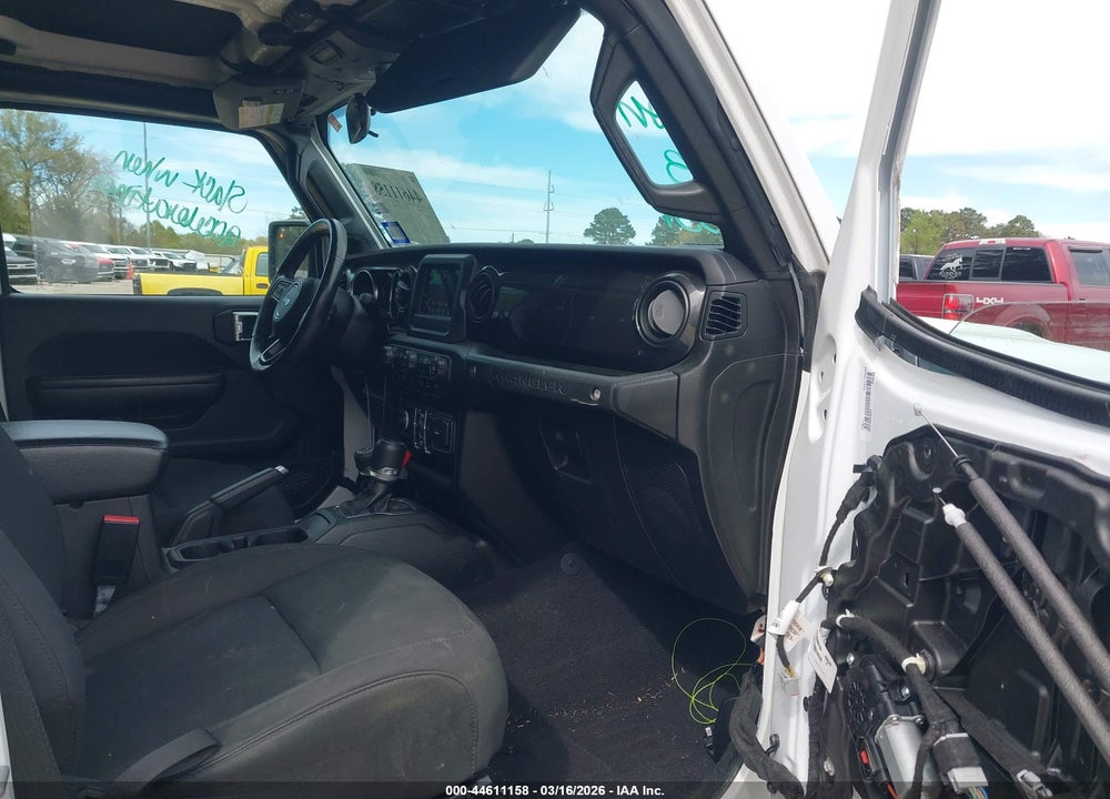 2021 JEEP WRANGLER UNLIMITED SPORT ALTITUDE 4X4 VIN: 1C4HJXDG1MW662303