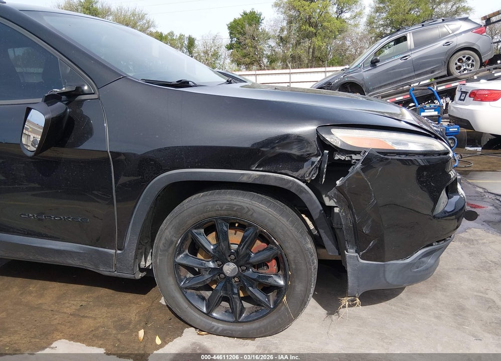 2014 JEEP CHEROKEE ALTITUDE VIN: 1C4PJLCB9EW302174