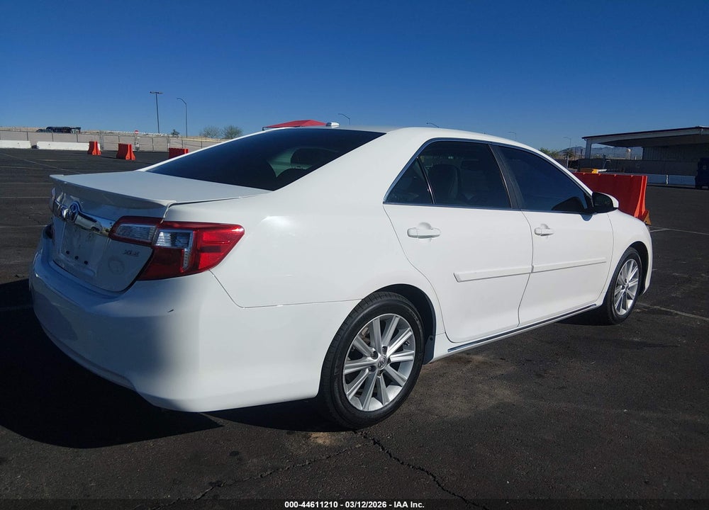 2013 TOYOTA CAMRY XLE VIN: 4T4BF1FK2DR276363